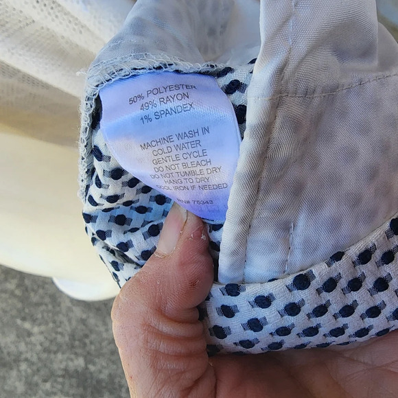 Cynthia Rowley Swiss Dot Shorts 6 - Picture 3 of 14